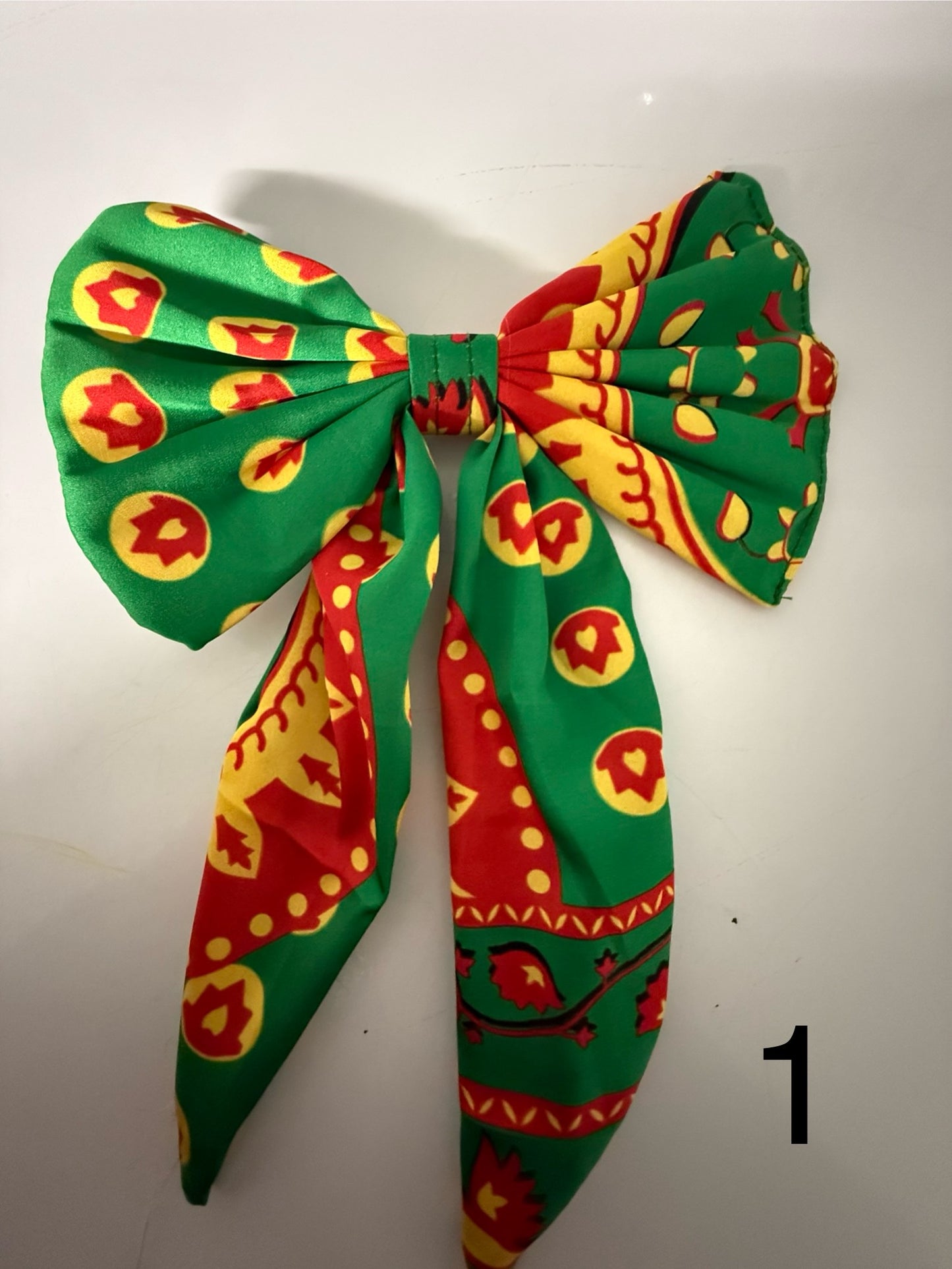 Traditional Style Bow Clip