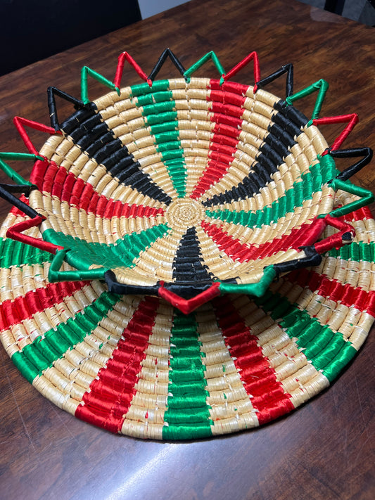 Palestinian Authentic Traditional Handmade Bread Tray With Basket