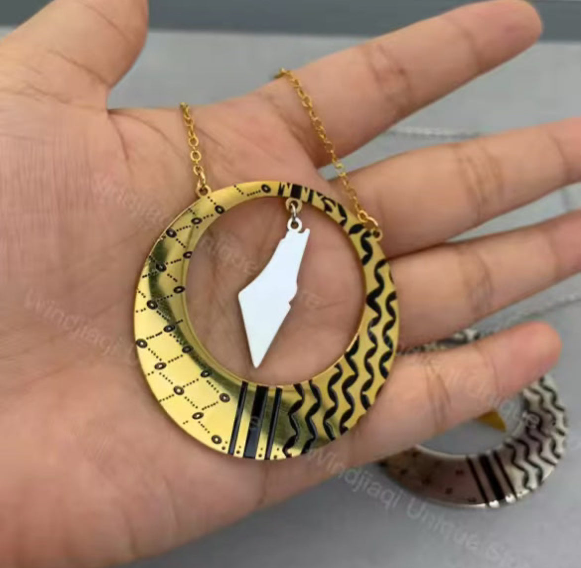 Kufiya / Palestine Mal Necklace